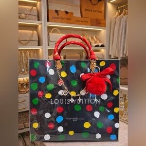 ⚫️🔴Louis Vuitton XL Gift bag tote ⚫️🔴